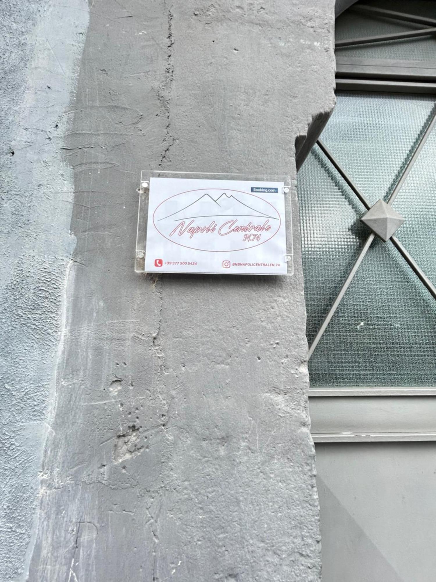 Centrale N 74 Bed & Breakfast Napels
